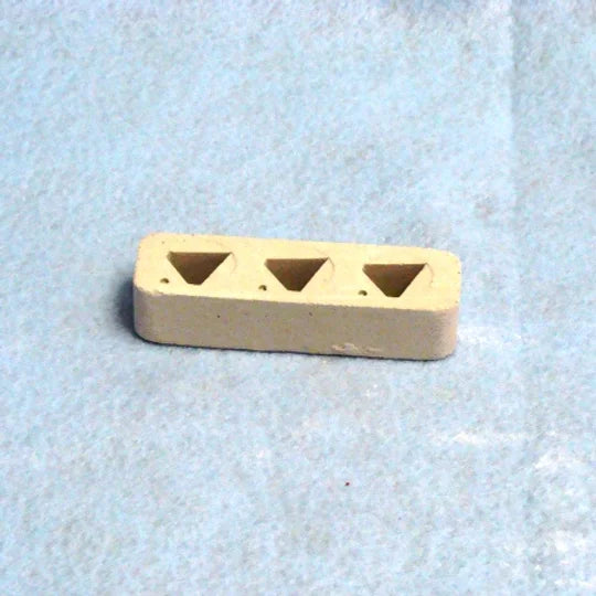 Support Plaque - Large 3 Hole (Orton Ceramics)